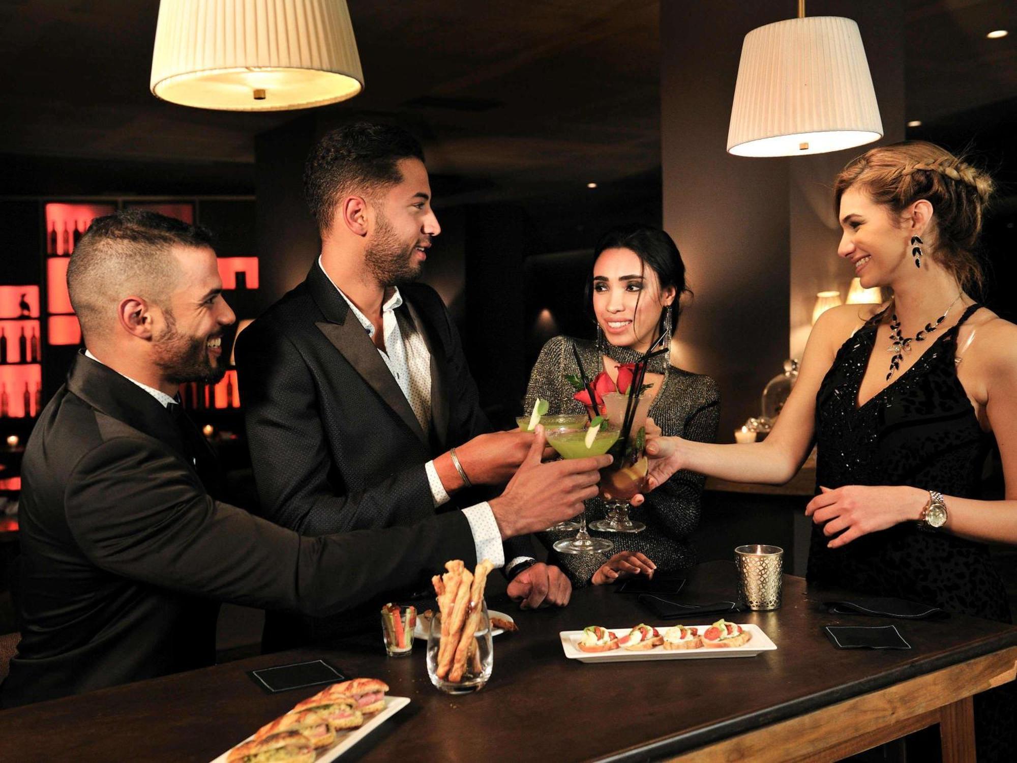 โซฟิเทล มาร์ราเคช เลานจ์ แอนด์ สปา โฮเต็ล Hotel มาร์ราเกช ภายนอก รูปภาพ The bar at the Ritz-Carlton, Tarrant County